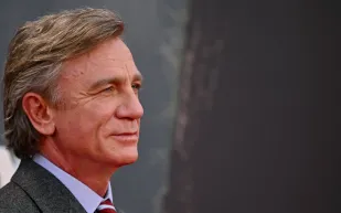 دانيال كريغ يراهن على Denza Z9 GT.. ثورة صينية تقتحم معقل بوند!