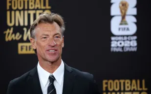 الاتحاد السعودي يحسم الجدل حول مستقبل هيرفي رينارد مع "الأخضر"