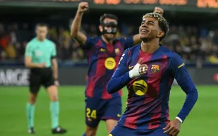 شورت تاريخي لـ"لامين يامال" يصبح أغلى قطعة رياضية في ألمانيا.. ما السر؟