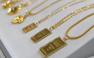 أسعار الذهب في السعودية اليوم الإثنين 9 مارس 2026