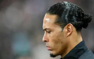 بعد الهزيمة أمام وولفرهامبتون.. فان دايك يُحمل ليفربول مسؤولية الخسارة