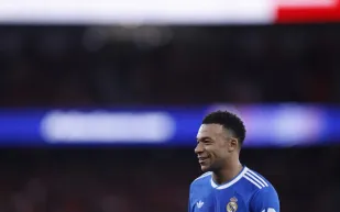 مبابي خلف المقود للمرة الأولى.. خطوة جديدة في مدريد