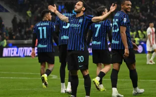 مواعيد مباريات اليوم الأحد.. قمة ميلان وإنتر تسرق الأضواء