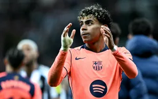 إطلالة المونديال.. لامين يامال يخطف الأنظار قبل صدام الفراعنة