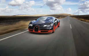 بوغاتي تُعيد بناء فيرون سوبر سبورت: ترميم تاريخي لأيقونة السرعة (فيديو)