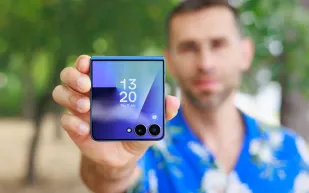  هل تُخيب بطارية Galaxy Z Flip 8 آمال عشاق سامسونغ؟