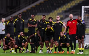 إثارة كروية عالمية: أبرز مواجهات اليوم من دوري روشن إلى دوري الأبطال