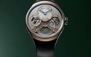 Dominique Renaud يبدأ مشوار علامته الجديدة بساعة Pulse60