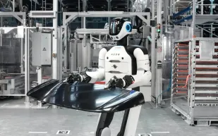 BMW تدخل عصر الروبوتات البشرية بمشروع تجريبي جديد (فيديو)