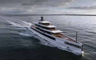 اليخت "Ulysses".. رمز الفخامة الذي يعكس رحلة أغنى رجل في نيوزيلندا (فيديو)