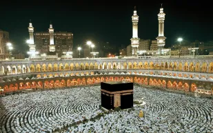 وزارة الحج والعمرة تعلن أرقامًا قياسية: كم بلغ عدد معتمري الخارج في رمضان 2026؟