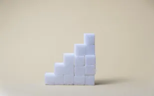 بدائل السكر هل تمنحك تحكمًا أفضل في مستويات سكر الدم؟