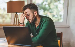 الهرمونات عند الرجال: كيف تتأثر بنمط الحياة اليومي؟