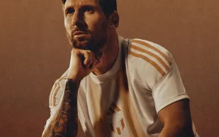 أديداس تطلق حذاء F50 Messi Hora Dorada بلمسات ذهبية مبتكرة