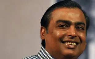 في عيد ميلاده الـ69.. كم تبلغ ثروة موكيش أمباني؟