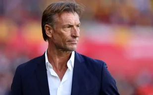  رينارد يطلب الرحيل عن الأخضر قبل المونديال.. فما وجهته المقبلة؟