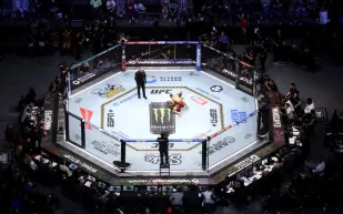 أبطال المصارعة يعودون إلى الرياض في "ليلة الأبطال" WWE 2026