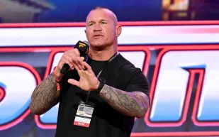 في عيد ميلاد صاحب الـ RKO.. كم تبلغ ثروة راندي أورتن؟