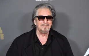 في عيد ميلاده الـ86..كم تبلغ ثروة آل باتشينو؟