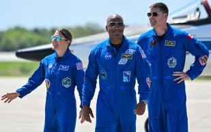 ماذا يتناول رواد فضاء أرتميس 2 أثناء مهمتهم التاريخية حول القمر؟