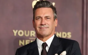 جون هام يخطف الأنظار بساعة بوغاتي محدودة الإصدار 