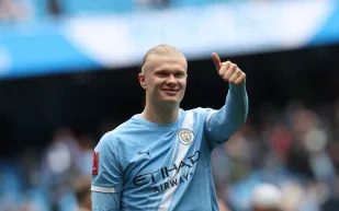 هالاند يعلّق على خماسية باريس سان جيرمان في شباك بايرن ميونخ.. فماذا قال؟