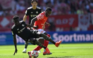 مواعيد أبرز مباريات اليوم: قمة أوروبية وجولات حسم في الدوري السعودي والمصري!