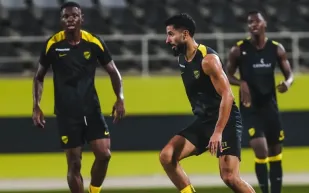 إدارة الاتحاد ترصد مكافأة كبيرة للاعبيها بعد الفوز على الوحدة الإماراتي (فيديو)