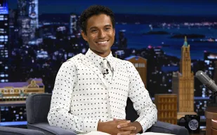 إطلاق الإعلان التشويقي لفيلم "Michael": كيف تألق جعفر جاكسون في تجسيد شخصية عمه الراحل؟ (فيديو)