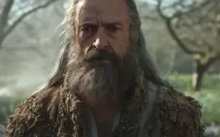 هيو جاكمان يعود بقوة مع The Death of Robin Hood (فيديو)