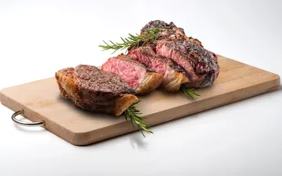 هل تناول اللحوم يحمي من الخرف؟ دراسة جديدة تكشف علاقة مثيرة