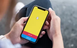 سناب شات تطلق "الإعلانات المدعومة بالذكاء الاصطناعي" داخل تبويب المحادثات