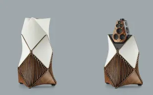 Bang & Olufsen تكشف عن سماعات فاخرة بتصميم استثنائي وسعر يتجاوز 500 ألف دولار