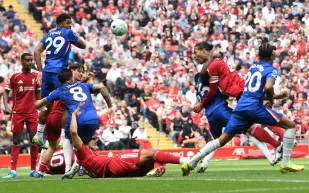 ليفربول ضد تشيلسي.. التعادل يحسم قمة مثيرة في الدوري الإنجليزي (فيديو)