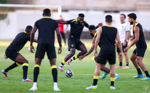 الاتحاد يعلن تشكيله أمام الخلود.. مواجهة حاسمة بالجولة 31 بدوري روشن