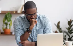 علامات تدل على أن بطارية حاسوبك قد تكون على وشك النفاد
