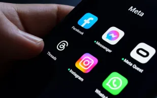  التوقف عن وسائل التواصل.. هل يُحسّن النفسية؟