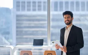 السعادة الزوجية والشخصية ليست حظًا.. دليل الرجل المعاصر لإدارة الأزمات النفسية