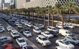 هل تهدد أنشطة الرجال كوكب الأرض؟