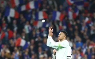 هل كيليان مبابي أغلى لاعبي المنتخب الفرنسي؟ 