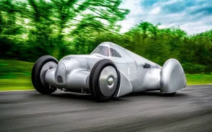 Auto Union Lucca.. كيف أعادت أودي بناء أيقونة السرعة المفقودة؟