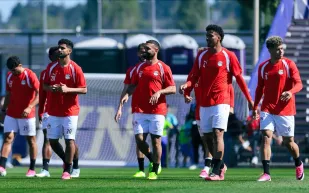 حسام حسن يكشف سر خروج محمد صلاح أمام إيران