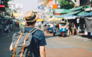 كيف تنقذ عضلاتك وتحافظ على لياقتك البدنية أثناء السفر؟