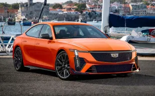كاديلاك تستعد لإحياء CT5-V Blackwing بجيل جديد أكثر قوة وفخامة