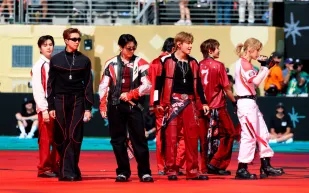 بيع قميص نجم BTS في نهائي كأس العالم بـ110 آلاف دولار 