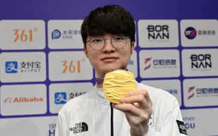 تعيين "Faker" سفيرًا جديدًا لكأس العالم للرياضات الإلكترونية.. فمن هو؟