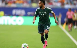 كم تبلغ مدة غياب سالم الدوسري عن المنتخب؟