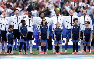 إنجلترا تبحث عن سلاح غير تقليدي لمواجهة المكسيك في كأس العالم