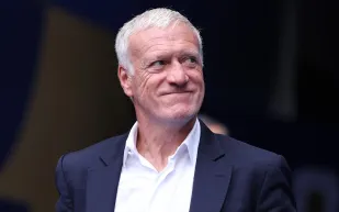 خلافات متراكمة بدأت قبل كأس العالم.. ما أسباب أزمة ديشامب مع الاتحاد الفرنسي؟