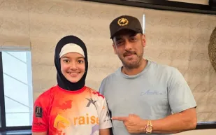 سلمان خان يظهر بساعة رولكس دايتونا نادرة.. تعرّف على سعرها ومواصفاتها